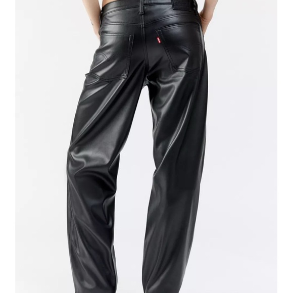 Urban Outfitters Levi’s® Faux Leather Baggy Dad Pant. NWOT. Black - Picture 6 of 6